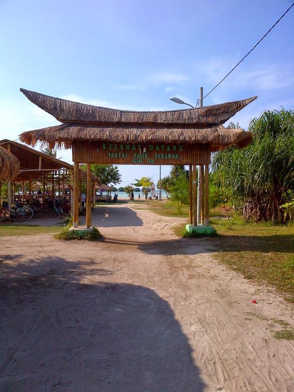 Pari Solata Seaview Homestay Syariah Kepulauan Seribu Esterno foto